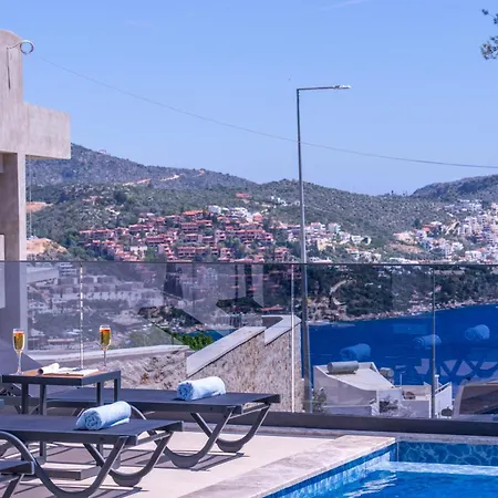 Βίλα Lovelet 2 *